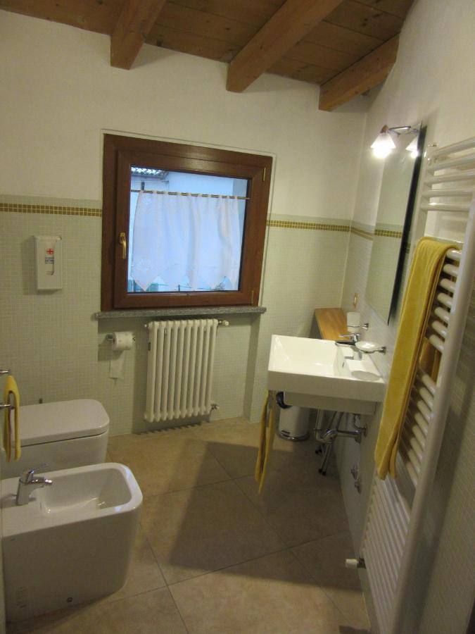 Gli Acini Bed & Breakfast Pietra dei Giorgi Exterior foto